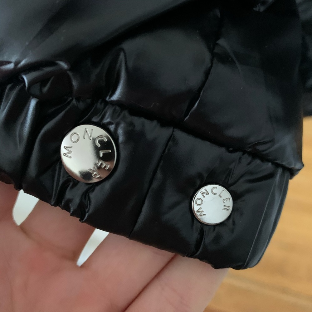 Moncler limited edition down jacket - Picture 6 of 8